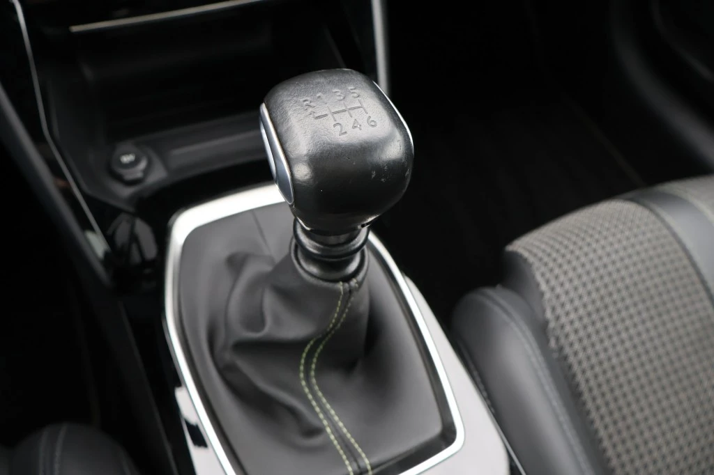 Peugeot 208 – foto 33