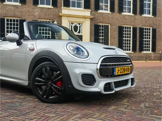 MINI Cooper Cabrio – thumbnail 18