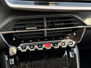 Peugeot 208 – thumbnail 16