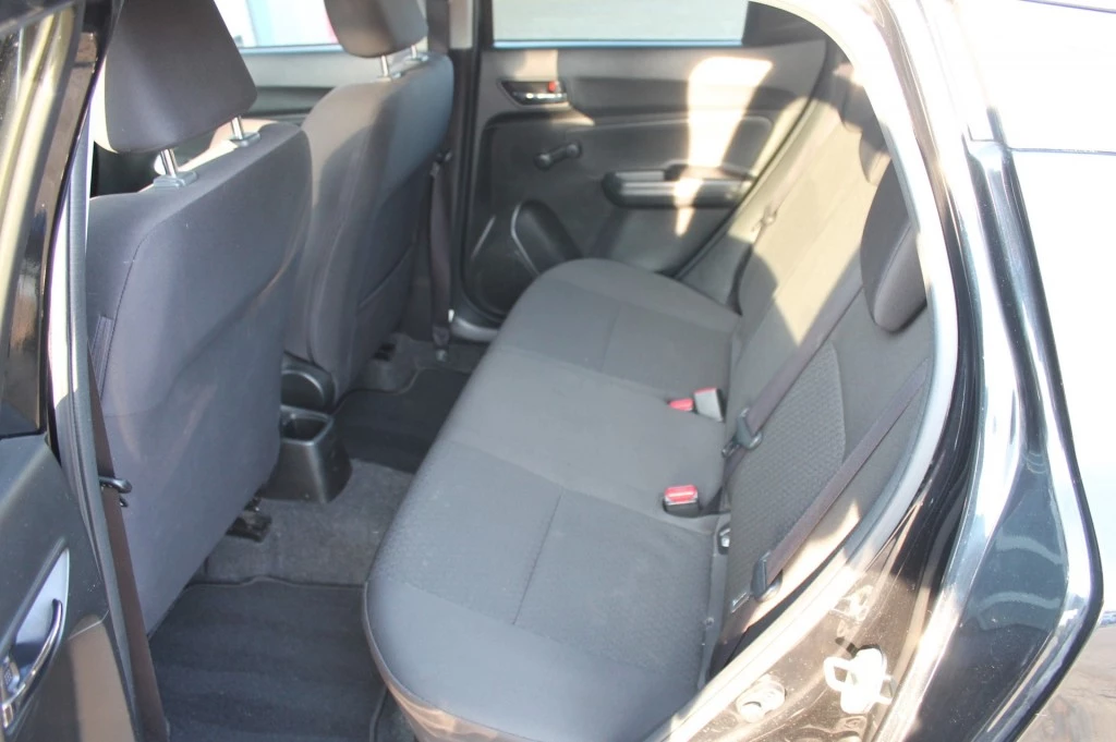 Suzuki Swift – foto 15