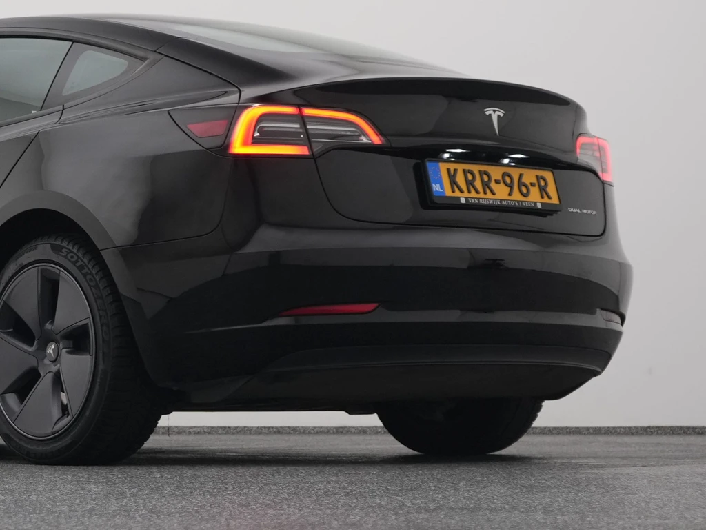 Tesla Model 3 – foto 5