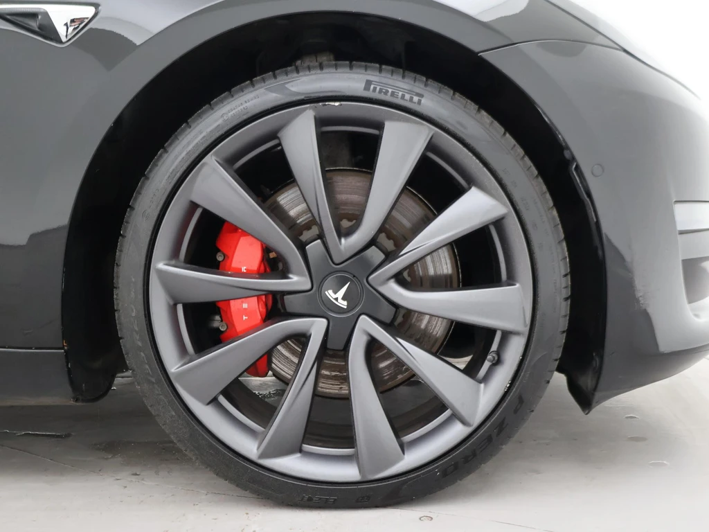Tesla Model 3 – foto 10