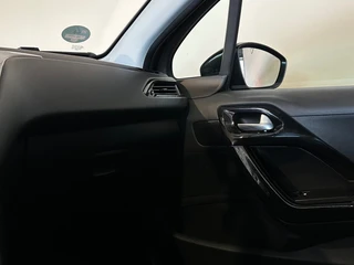 Peugeot 208 – thumbnail 29