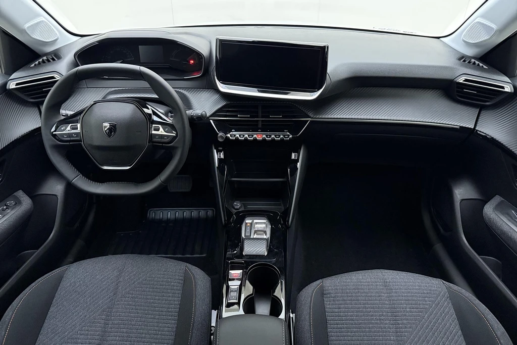 Peugeot 208 – foto 30
