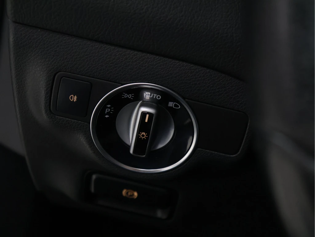 Mercedes-Benz CLA – foto 13