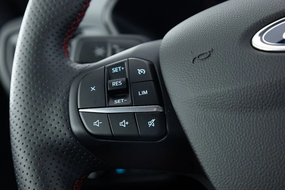 Ford Kuga – foto 18