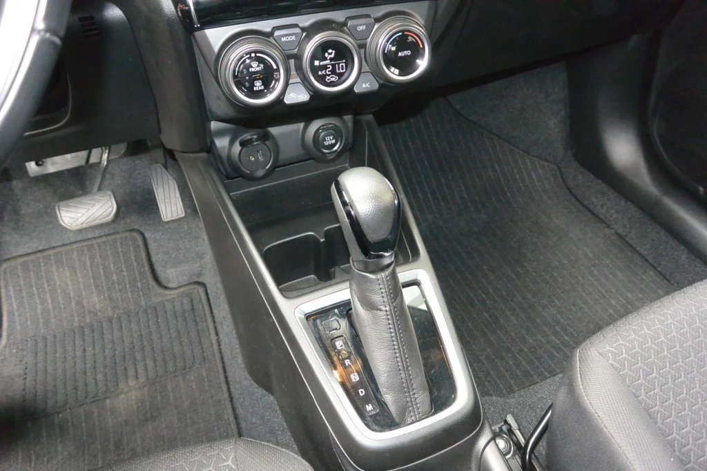 Suzuki Swift – foto 29