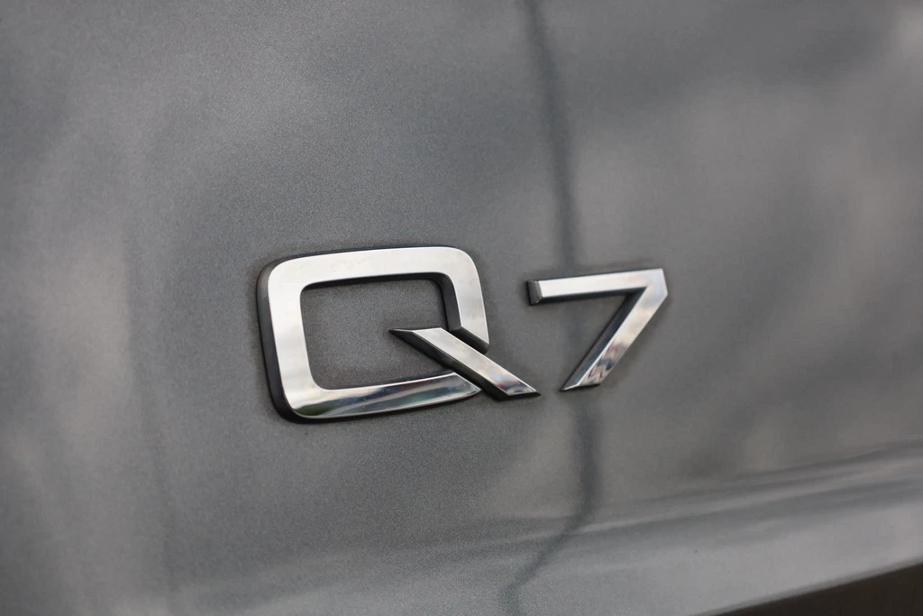 Audi Q7 – foto 12