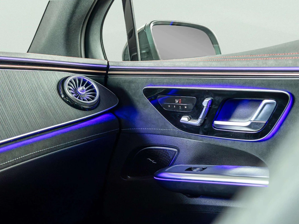 Mercedes-Benz EQE – foto 23