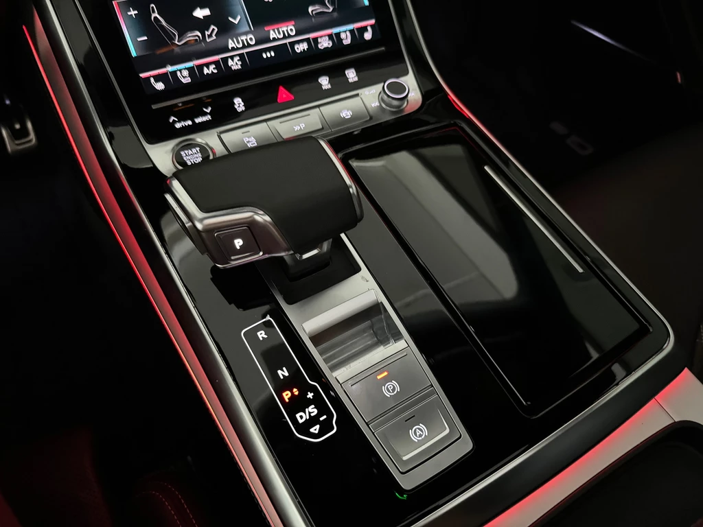Audi Q8 – foto 30