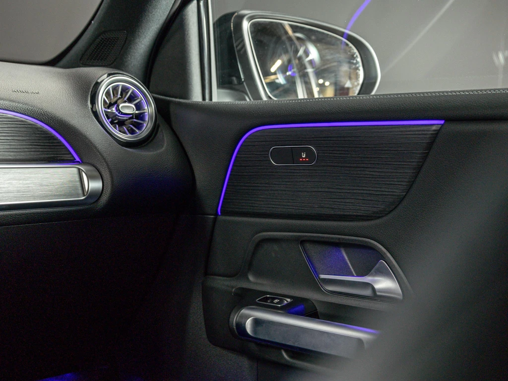 Mercedes-Benz EQB – foto 14