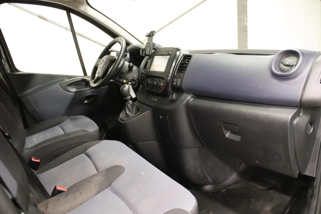 Opel Vivaro – foto 12