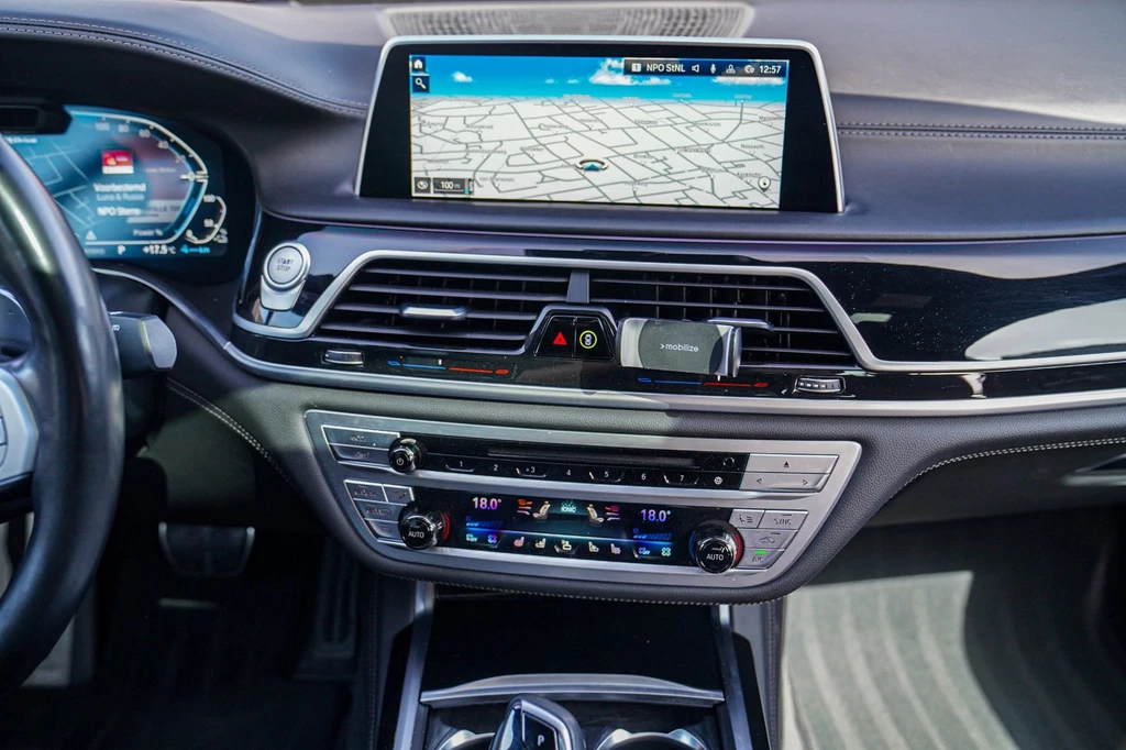 BMW 7 Serie – foto 22