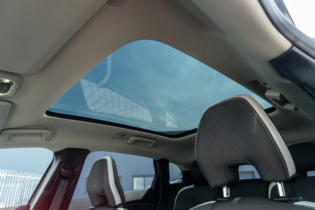 Volvo V40 – foto 12