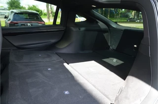 Tesla Model X – thumbnail 17