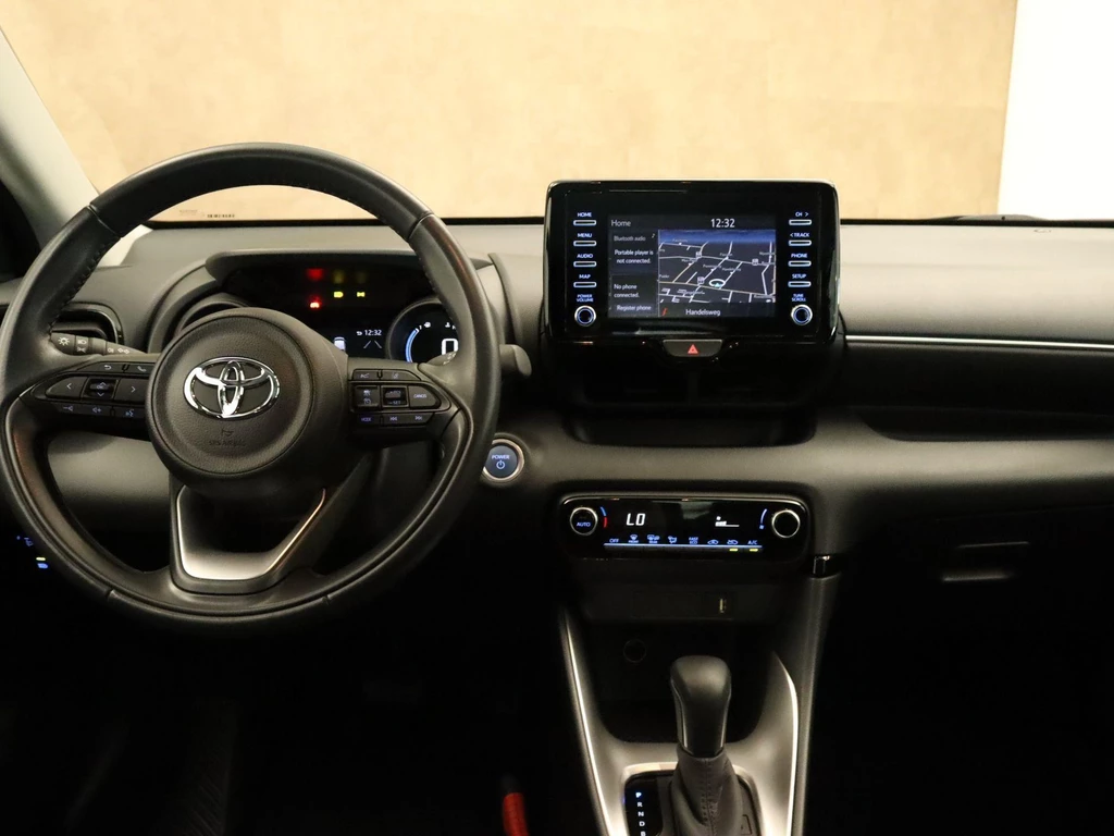 Toyota Yaris – foto 12