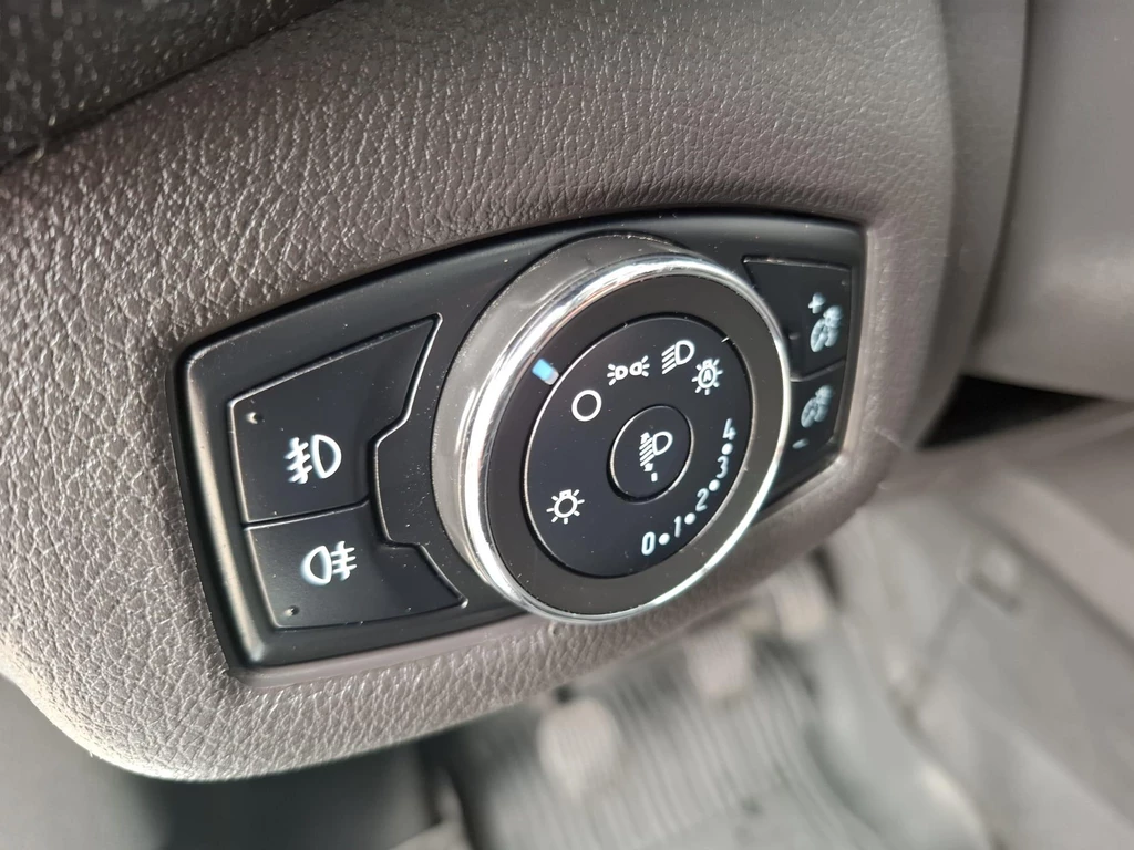 Ford Transit Connect – foto 21