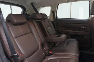 Mitsubishi Outlander – thumbnail 18
