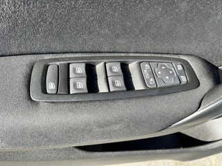 Renault Mégane Estate – thumbnail 14