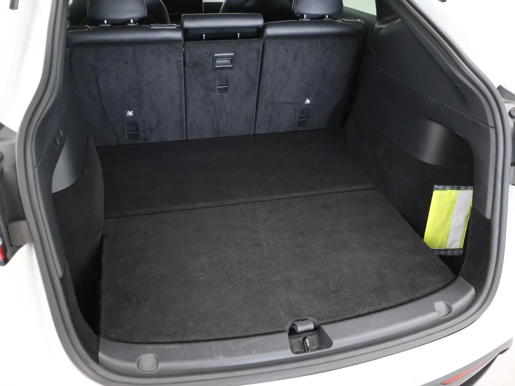 Tesla Model Y – foto 28