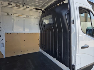 Nissan Interstar – thumbnail 30