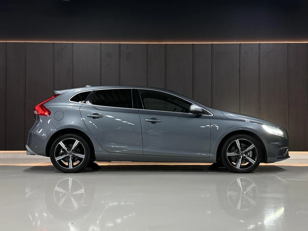 Volvo V40 – foto 6