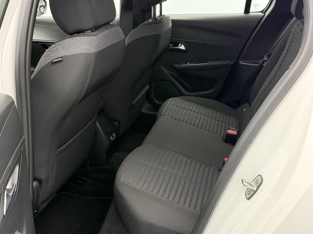Peugeot e-208 – foto 25
