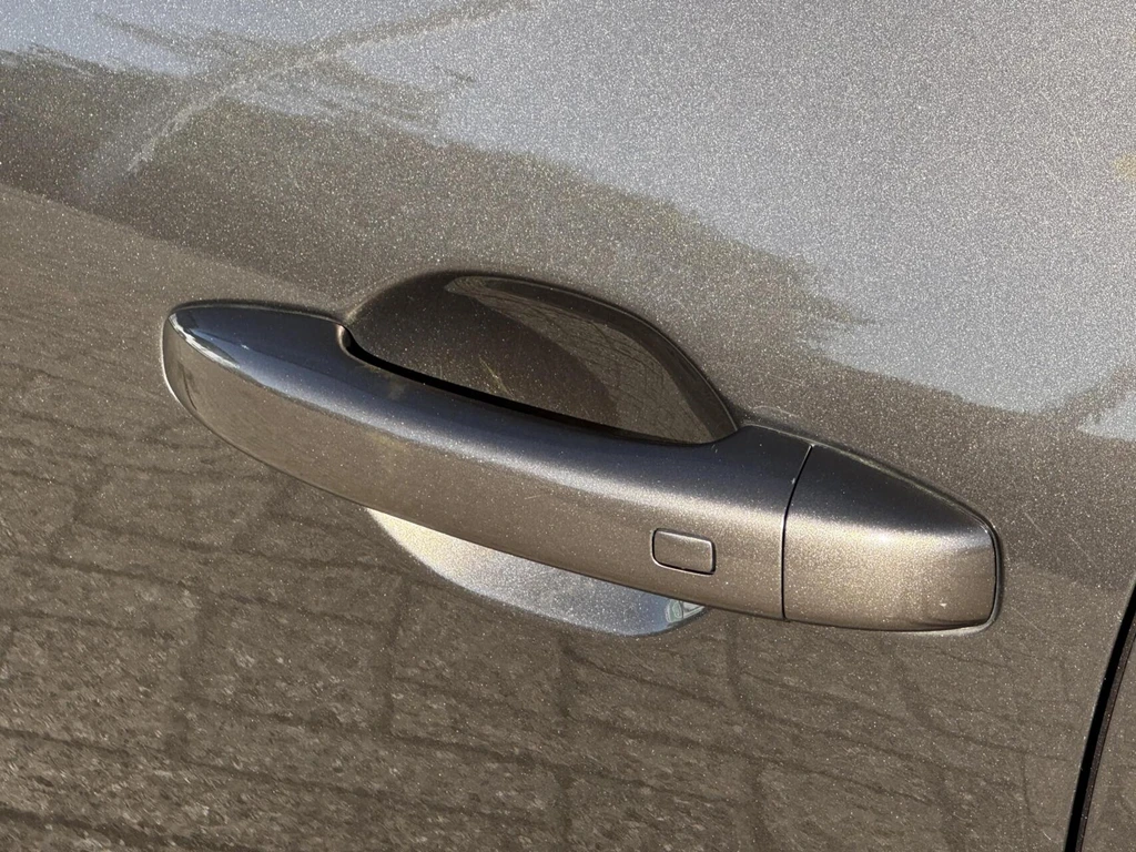 Renault Clio – foto 24