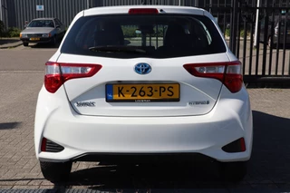 Toyota Yaris – thumbnail 4