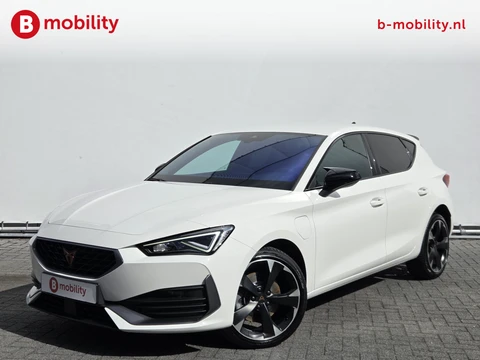 CUPRA Leon 1.4 e-Hybrid VZ Performance Apple CarPlay Virtual Cockpit | Stuurverwarming | Sportstoelen | Keyless | LED