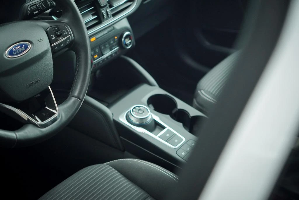 Ford Kuga – foto 32