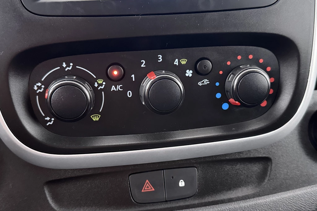 Renault Trafic – foto 26