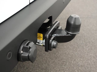 Ford Transit Custom – thumbnail 12