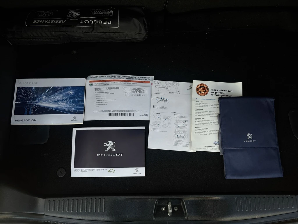 Peugeot iOn – foto 25