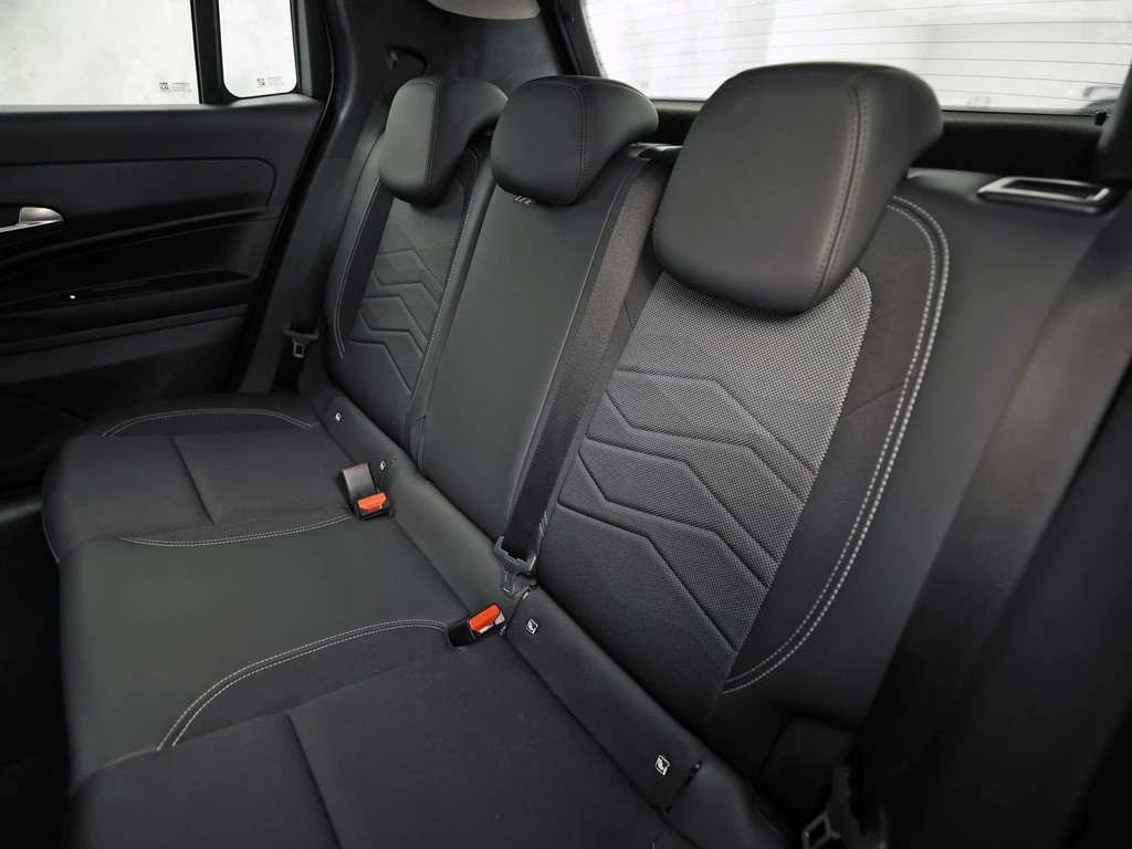 Jeep Avenger – foto 15