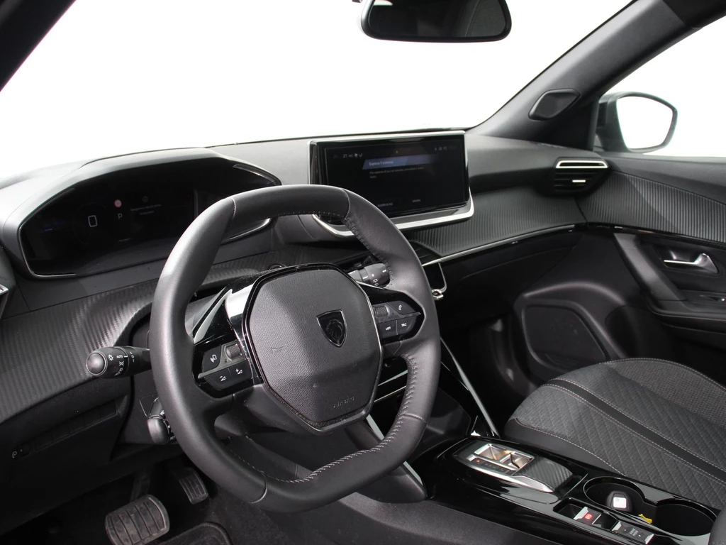 Peugeot e-2008 – foto 9