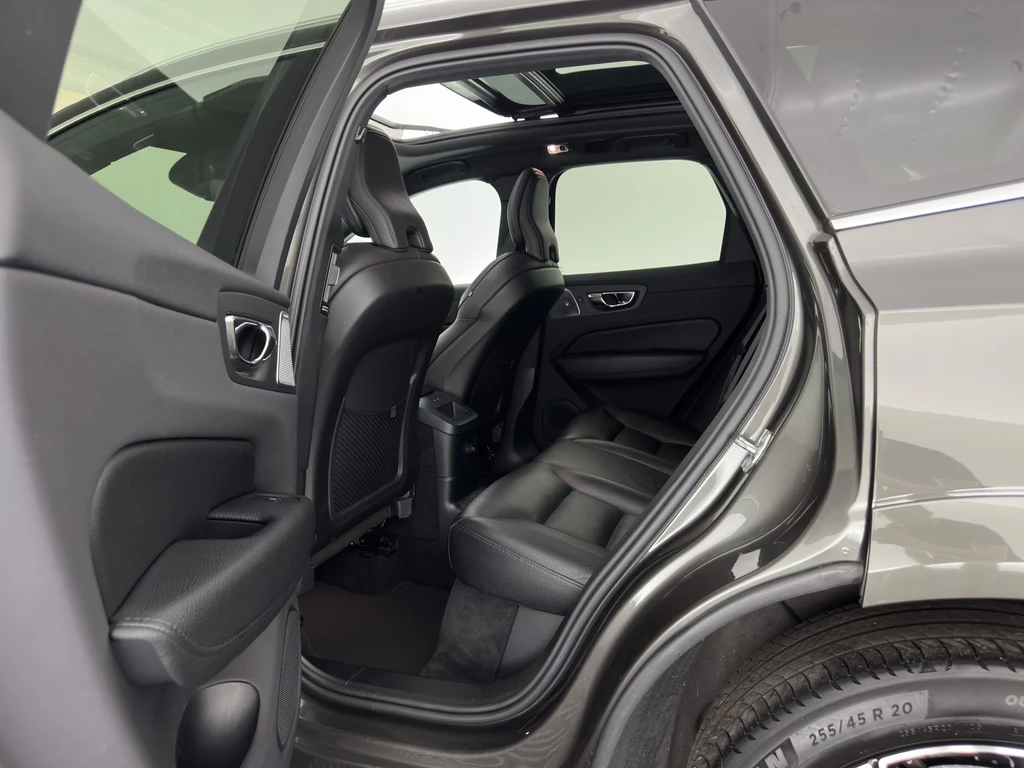 Volvo XC60 – foto 11