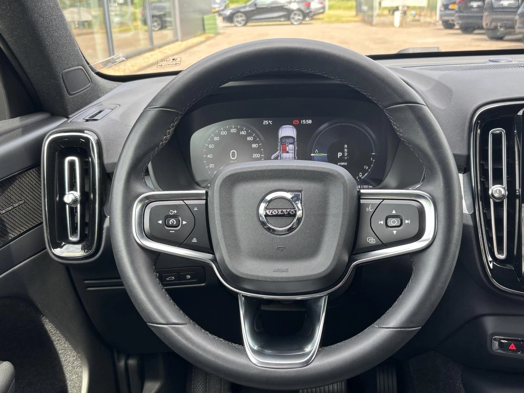 Volvo XC40 – foto 25