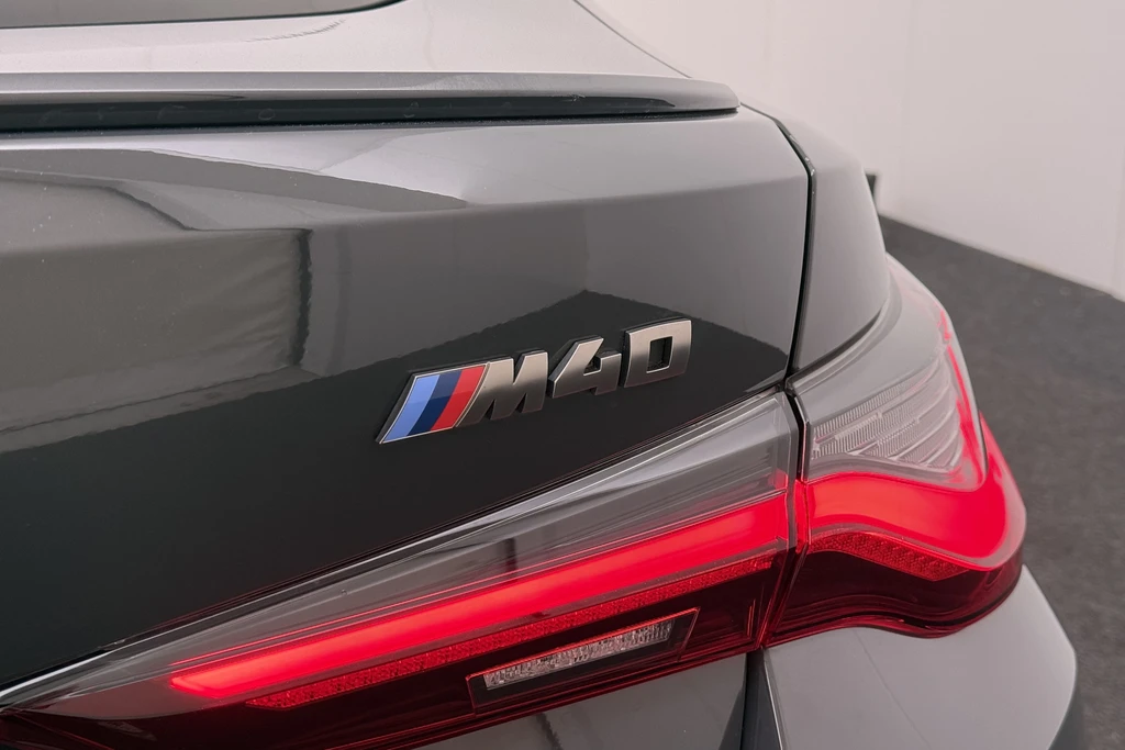 BMW i4 – foto 12