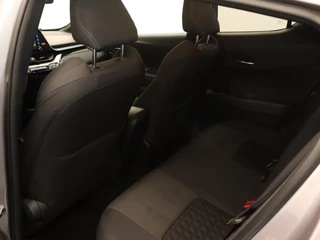 Toyota C-HR – thumbnail 35