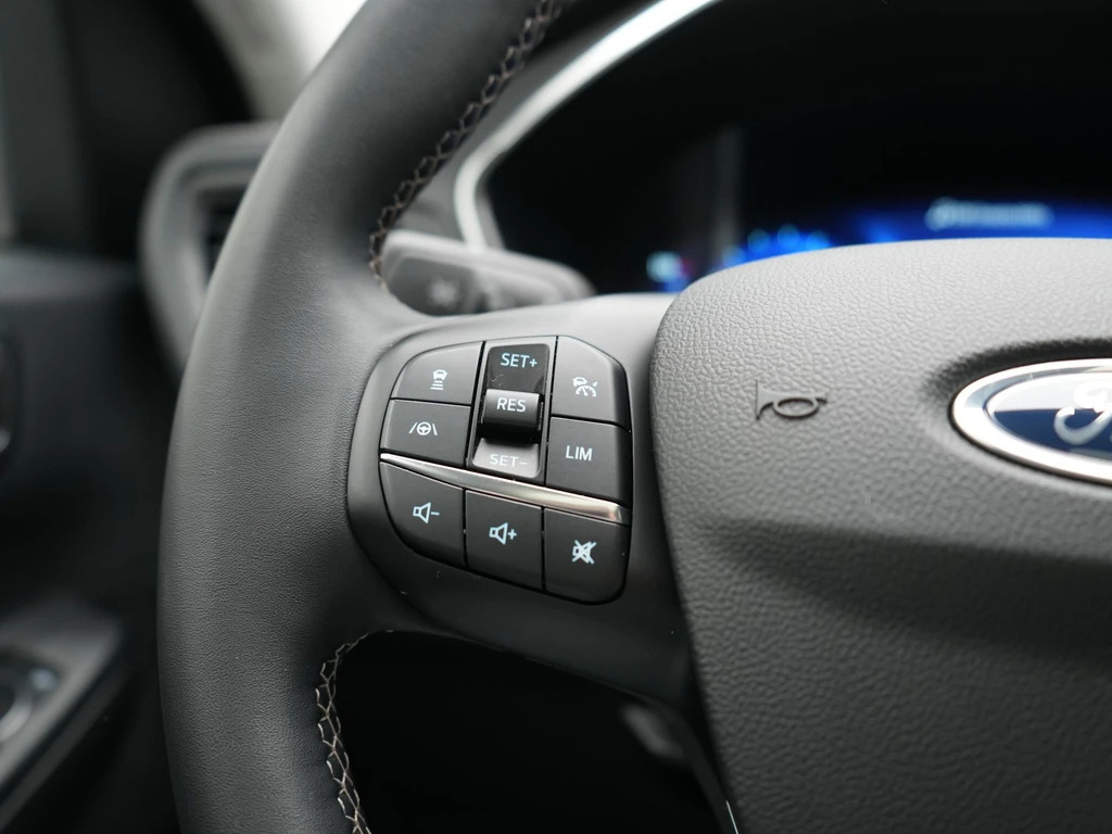 Ford Kuga – foto 34
