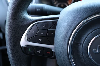Jeep Renegade – thumbnail 15