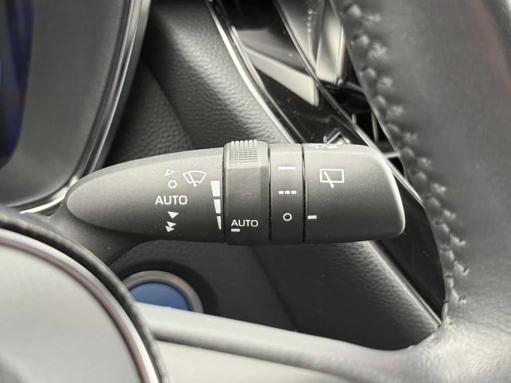 Toyota Corolla Touring Sports – foto 19