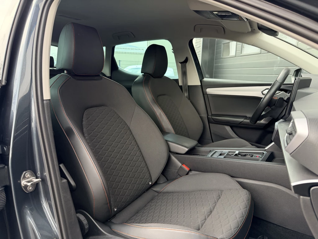 SEAT Leon – foto 6