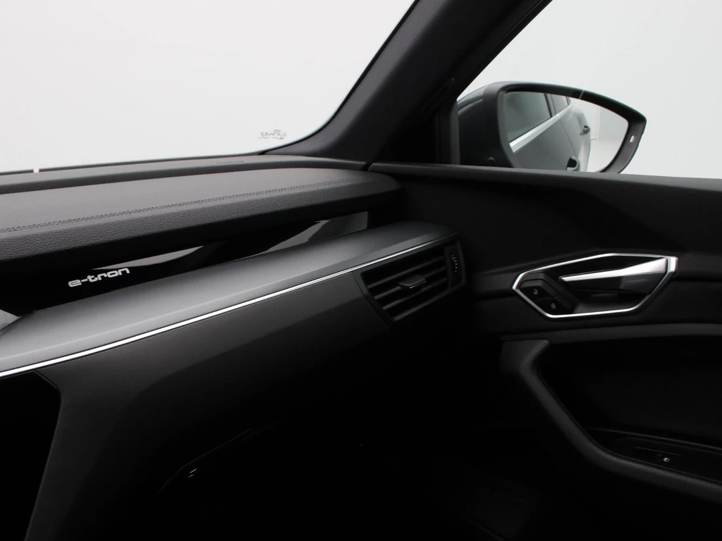 Audi e-tron – foto 33