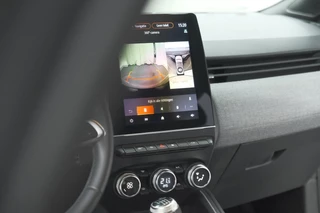 Renault Clio – thumbnail 28