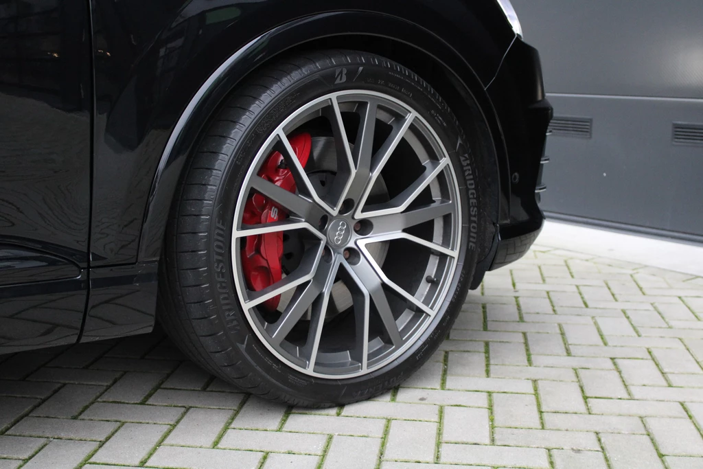 Audi SQ7 – foto 16