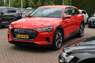 Audi e-tron – thumbnail 1