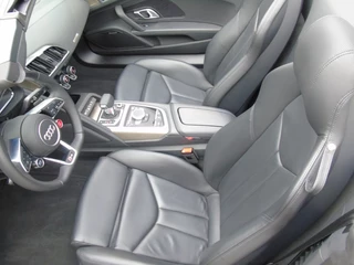 Audi R8 – thumbnail 37