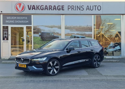 Volvo V60 2.0 B3 Plus Dark |CARPLAY|STOELVW.|H/K|NAVI|CRUISE|TREKHAAK| 18445 / 4738